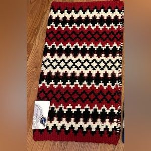 Brand new with tag mayatex red and white and black saddle blanket